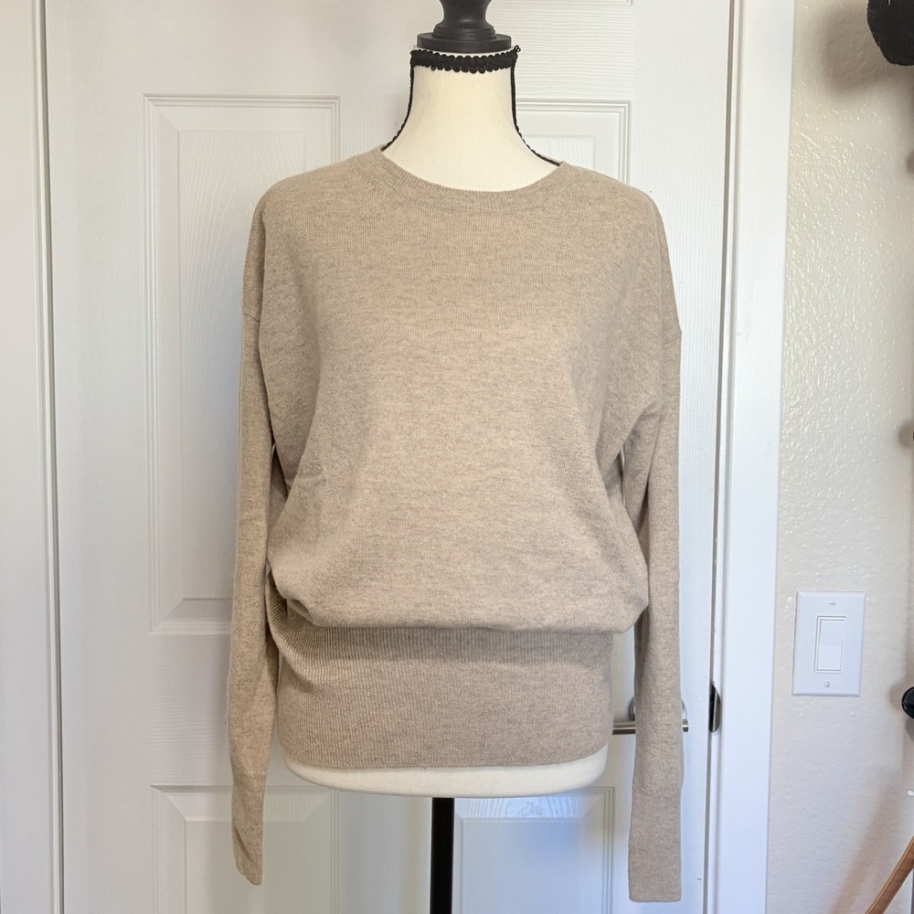 Vince 100% Cashmere Open Back Womens Pullover Medium Beige Autumn